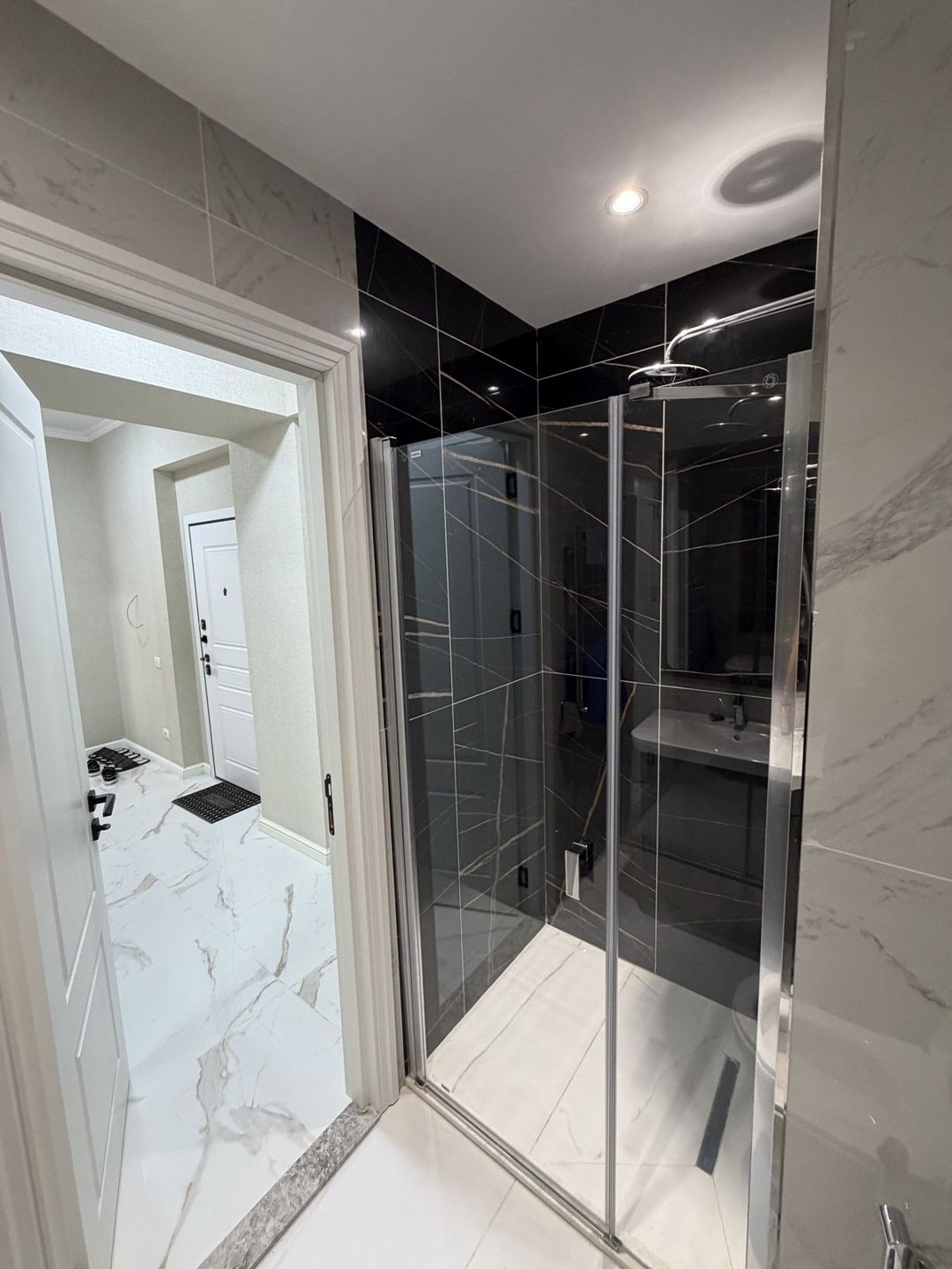 İcarəyə verilir 2 otaqlı yeni tikili 75 m² — Mənzil, Bakı (11)