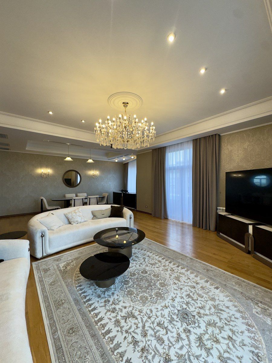Satılır 4 otaqlı yeni tikili 245 m² — Mənzil, Bakı (3)