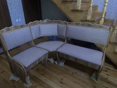 Künc oturacaq dəsti - 3 hissəli künc konstruksiya: iki uzun skamya və — Xırdalan