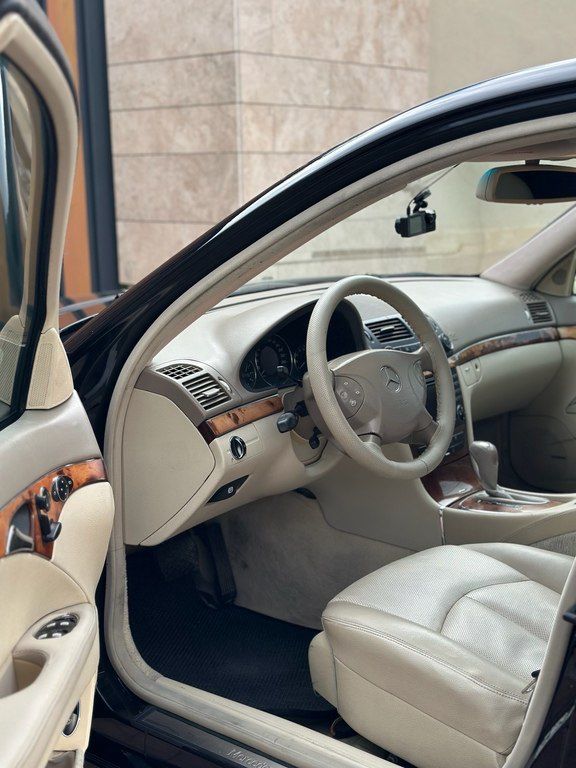 Mercedes E 320, 3.2 L, 2004 il, 324 000 km — Avtomobillər, Bakı (11)