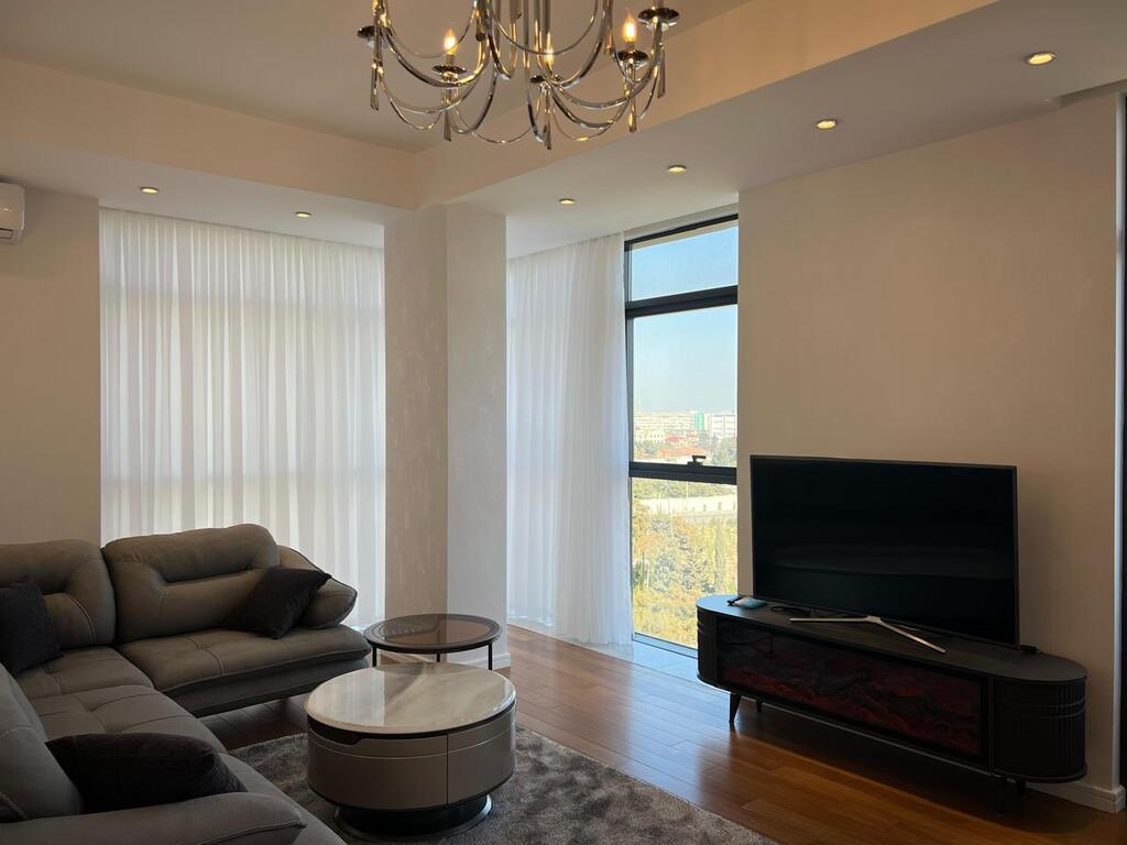 İcarəyə verilir 2 otaqlı yeni tikili 80 m² — Mənzil, Bakı (5)