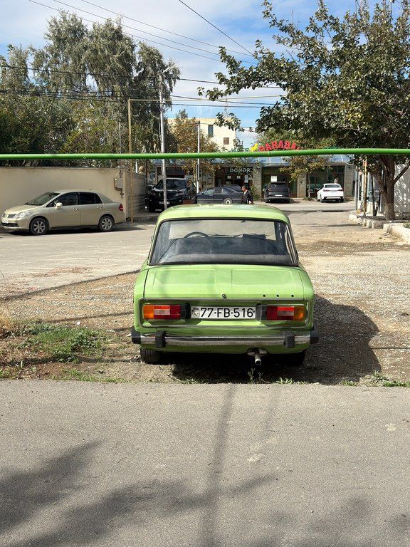 Lada (VAZ) 2106, 1.6 L, 1984 il, 250 000 km 77-FB-516 — Avtomobillər, Bakı (3)
