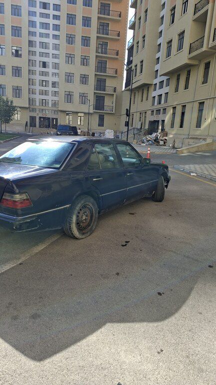 Mercedes E 200, 2.0 L, 1994 il, 358 000 km 10-NZ-279 — Avtomobillər, Sumqayıt (4)