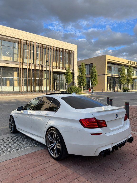 BMW 528, 2.0 L, 2014 il, 169 500 km — Avtomobillər, Bakı (8)