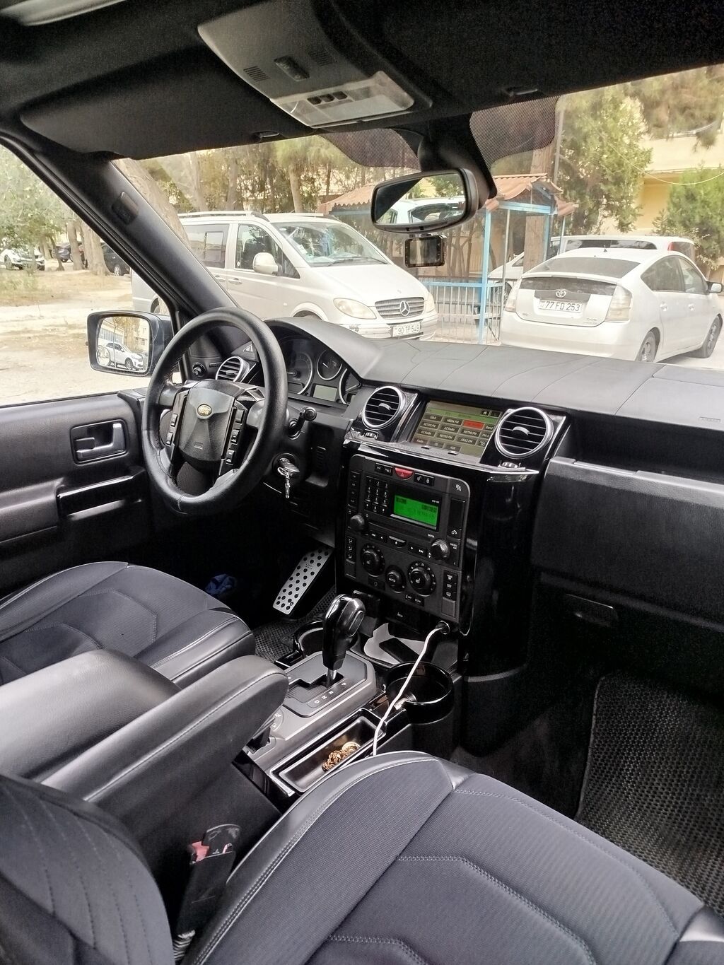 Land Rover Discovery: 2.7 l 2005 il 350000 km Ofrouder/SUV 90-FB-013 — Avtomobillər, Bakı (7)