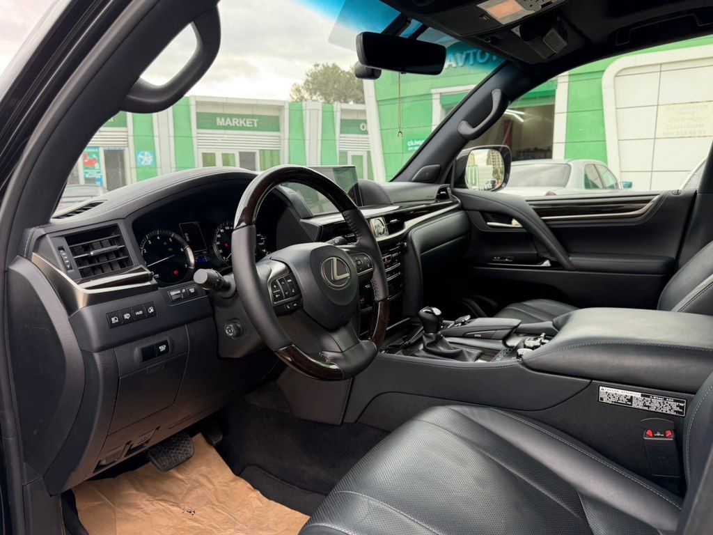 Lexus LX 570, 5.7 L, 2016 il, 78 000 km 90-ZM-009 — Avtomobillər, Bakı (6)