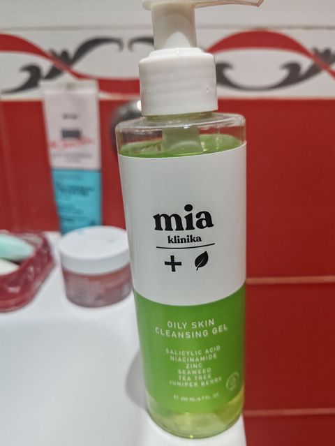 Mia Klinika Oily Skin Cleansing Gel – yağlı dəri üçün təmizləyici gel — Bakı