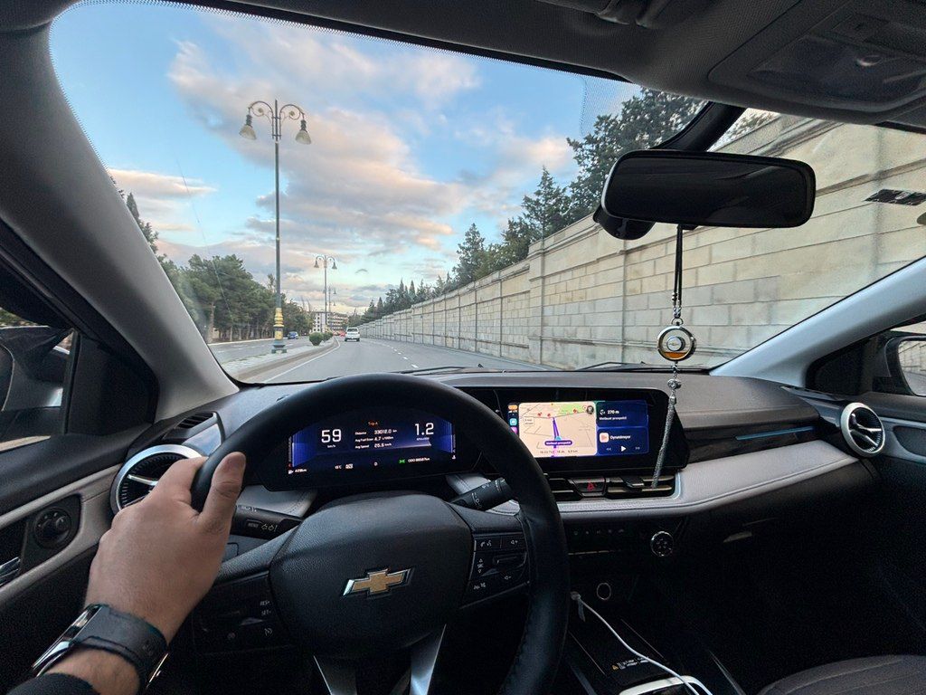 Chevrolet Monza, 1.5 L, 2023 il, 88 000 km 77-YF-732 — Avtomobillər, Bakı (2)