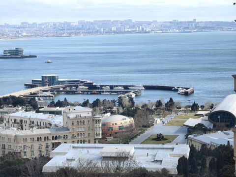 Satılır 3 otaqlı köhnə tikili 115 m² — Bakı