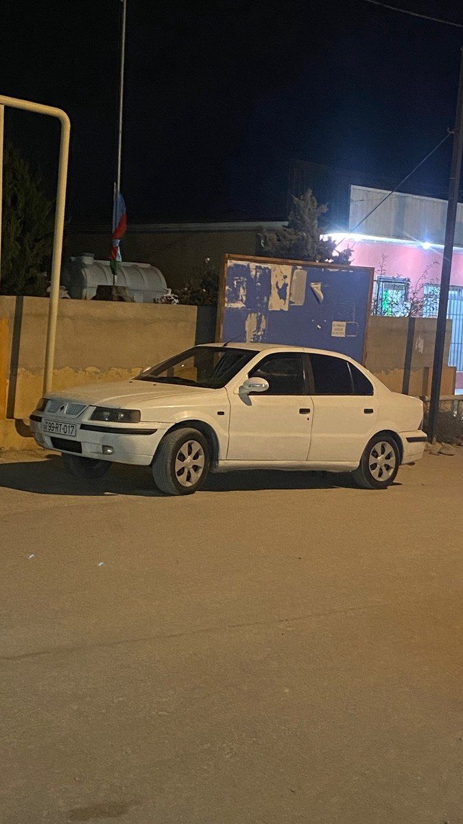 Iran Khodro Azsamand, 2014 il 99-RT-017 — Avtomobillər, Bakı (2)