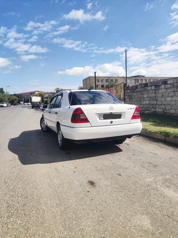 Mercedes C 180, 1.8 L, 1995 il, 350 000 km — Avtomobillər, Sumqayıt (3)