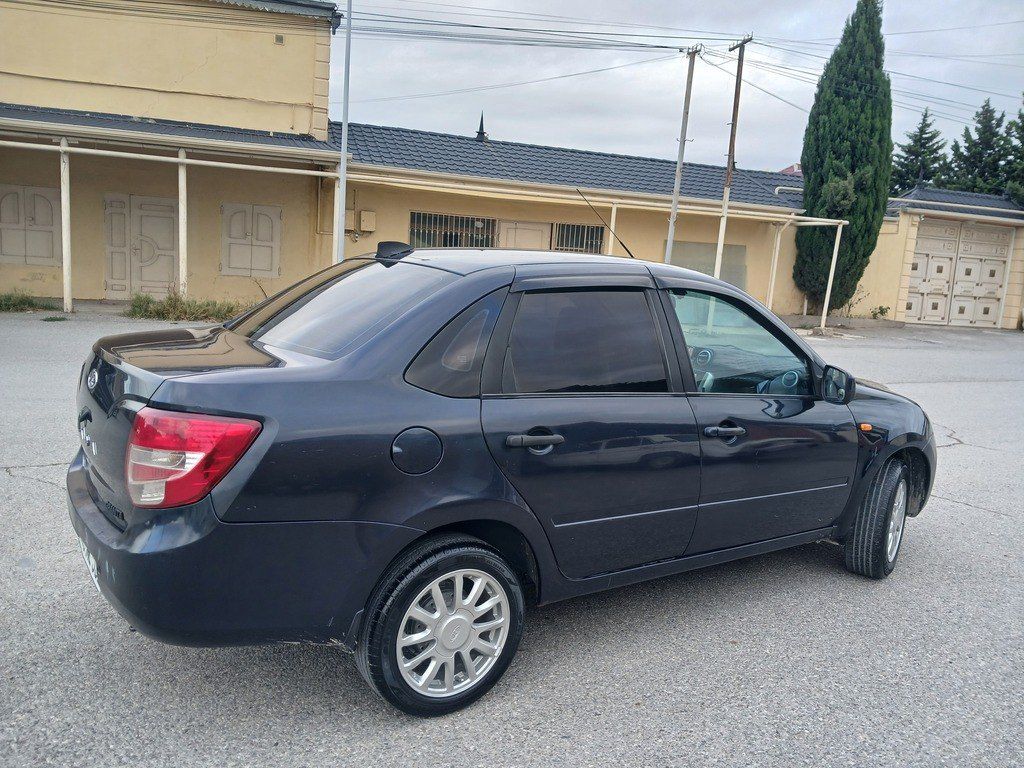 Lada (VAZ) Granta, 1.6 L, 2013 il, 280 000 km 99-ML-552 — Avtomobillər, Bakı (8)