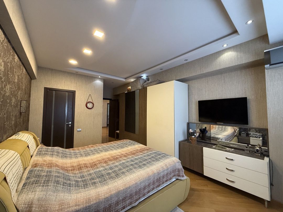 Satılır 4 otaqlı yeni tikili 155 m² — Mənzil, Bakı (12)
