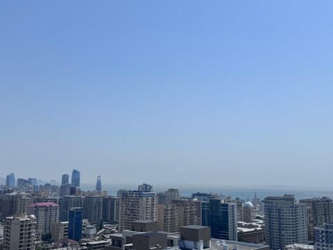 Satılır 3 otaqlı yeni tikili 180 m² — Bakı