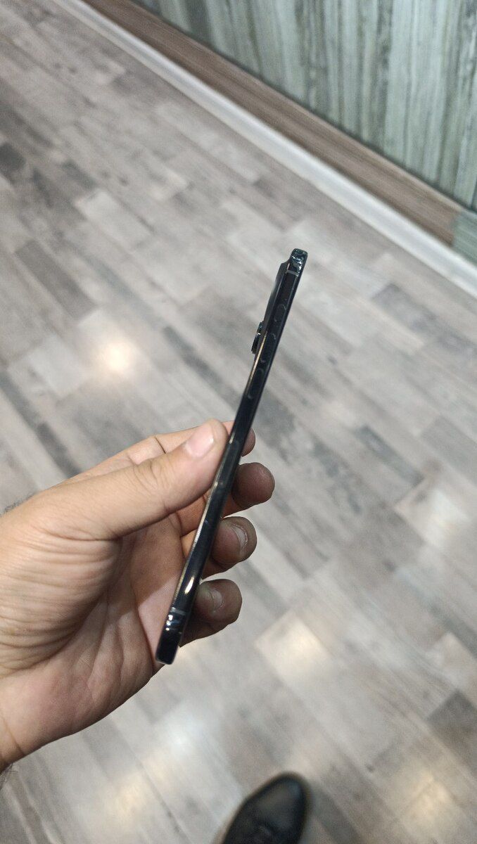 Apple iPhone Air Space Black 1TB/8GB — Smartfonlar, Bakı (11)