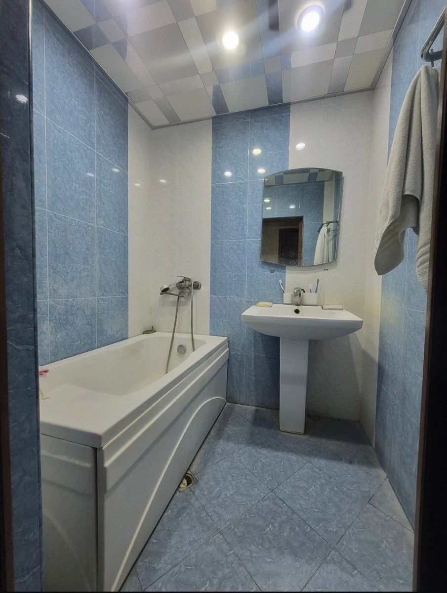 Satılır 4 otaqlı köhnə tikili 100 m² — Mənzil, Bakı (9)