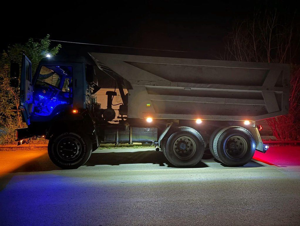 KamAz 5511, 11 L, 1984 il, 932 000 km 24-BD-932 — Yük maşınları, Şəki (7)