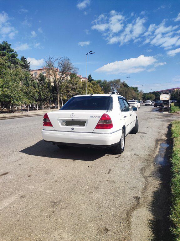 Mercedes C 180, 1.8 L, 1995 il, 350 000 km — Avtomobillər, Sumqayıt (2)