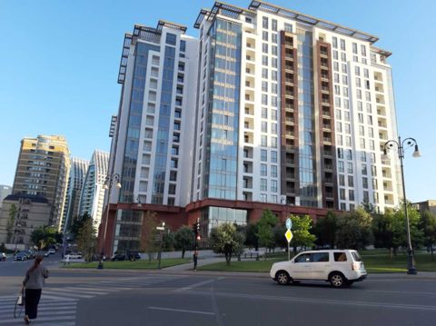 Satılır 3 otaqlı yeni tikili 100 m² — Bakı