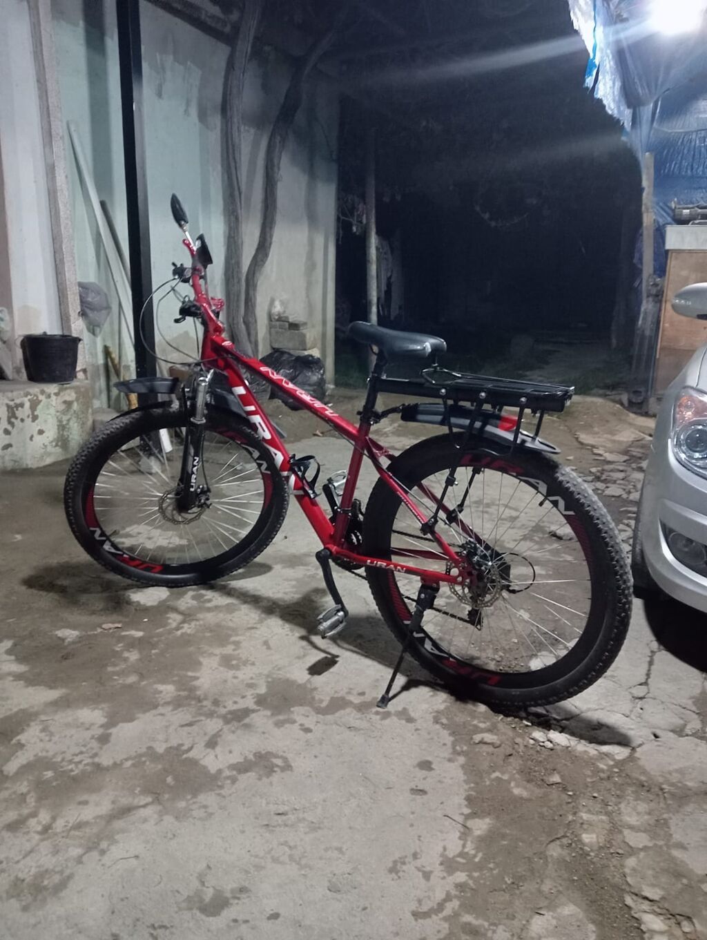 Uran dağ velosipedi satılır 29" təkər Ön amortizator Ön və — Dağ velosipedləri, Bakı (3)