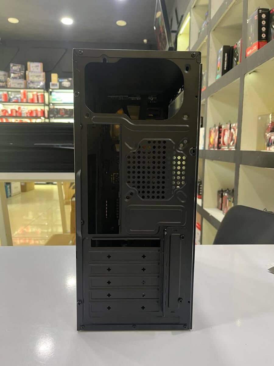 Gamers Roque ATX / M-atx Gaming Case — Kompüterlər və noutbuklar, Bakı (9)
