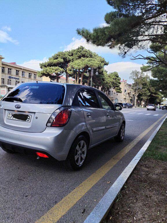 Kia Rio, 1.4 L, 2009 il, 102 000 km — Avtomobillər, Bakı (3)