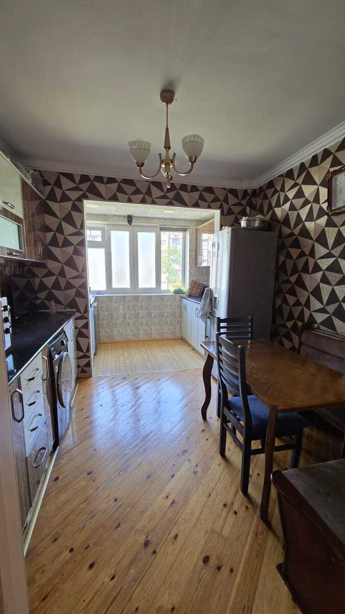 Satılır 4 otaqlı köhnə tikili 100 m² — Mənzil, Bakı (5)