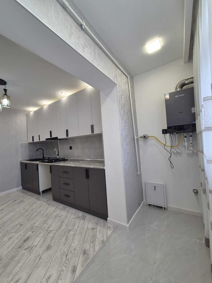 Satılır 2 otaqlı köhnə tikili 65 m² — Mənzil, Bakı (9)