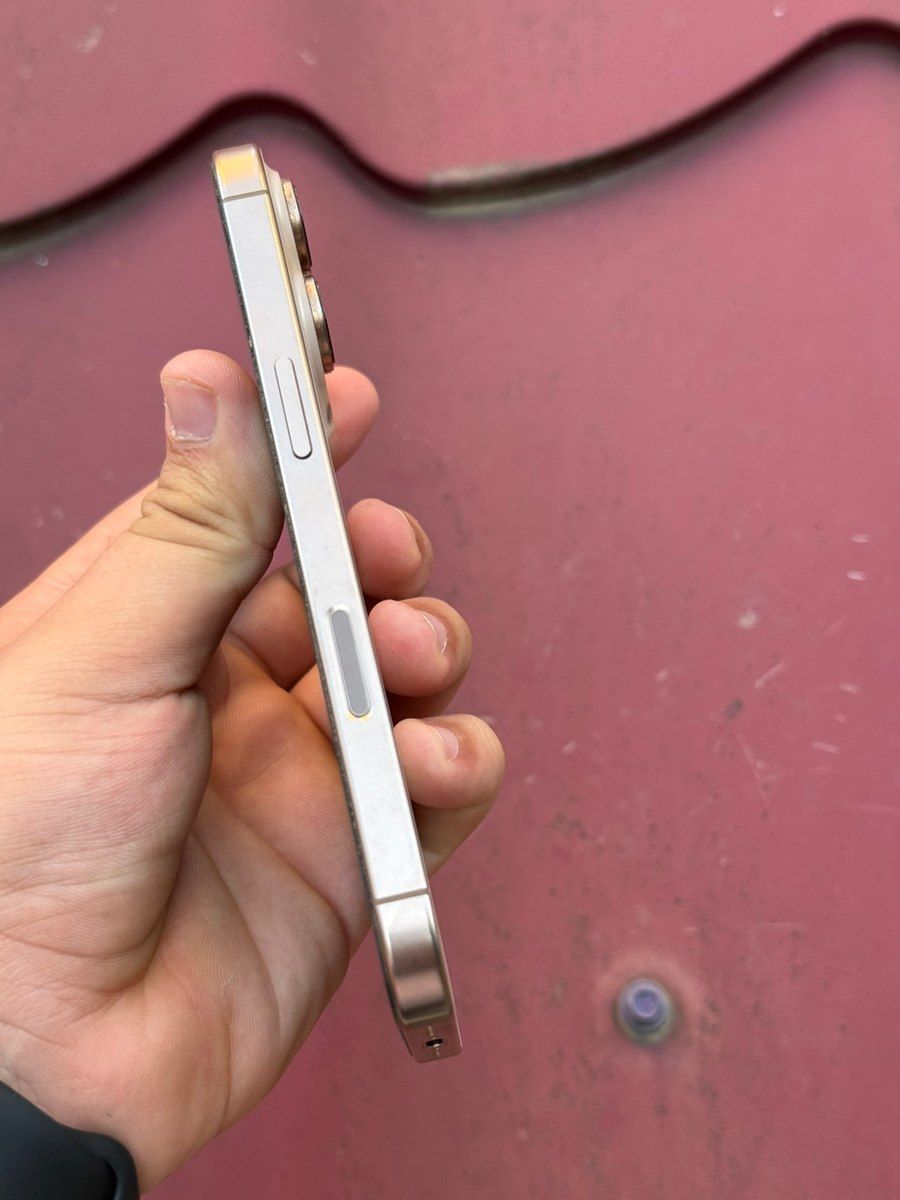 Apple iPhone 16 Pro Desert Titanium 128GB/8GB — Smartfonlar, Bakı (4)