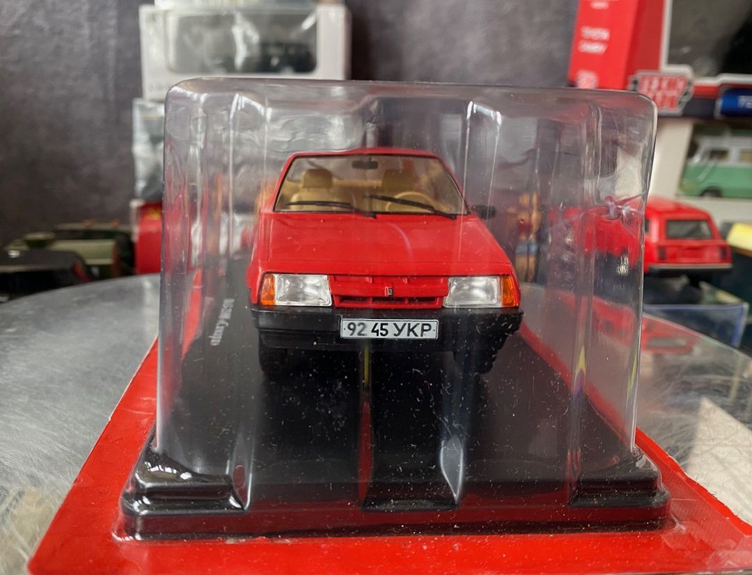Коллекционная модель VAZ-2108 Samara Red 1988 — Kolleksiyalar, Bakı (4)