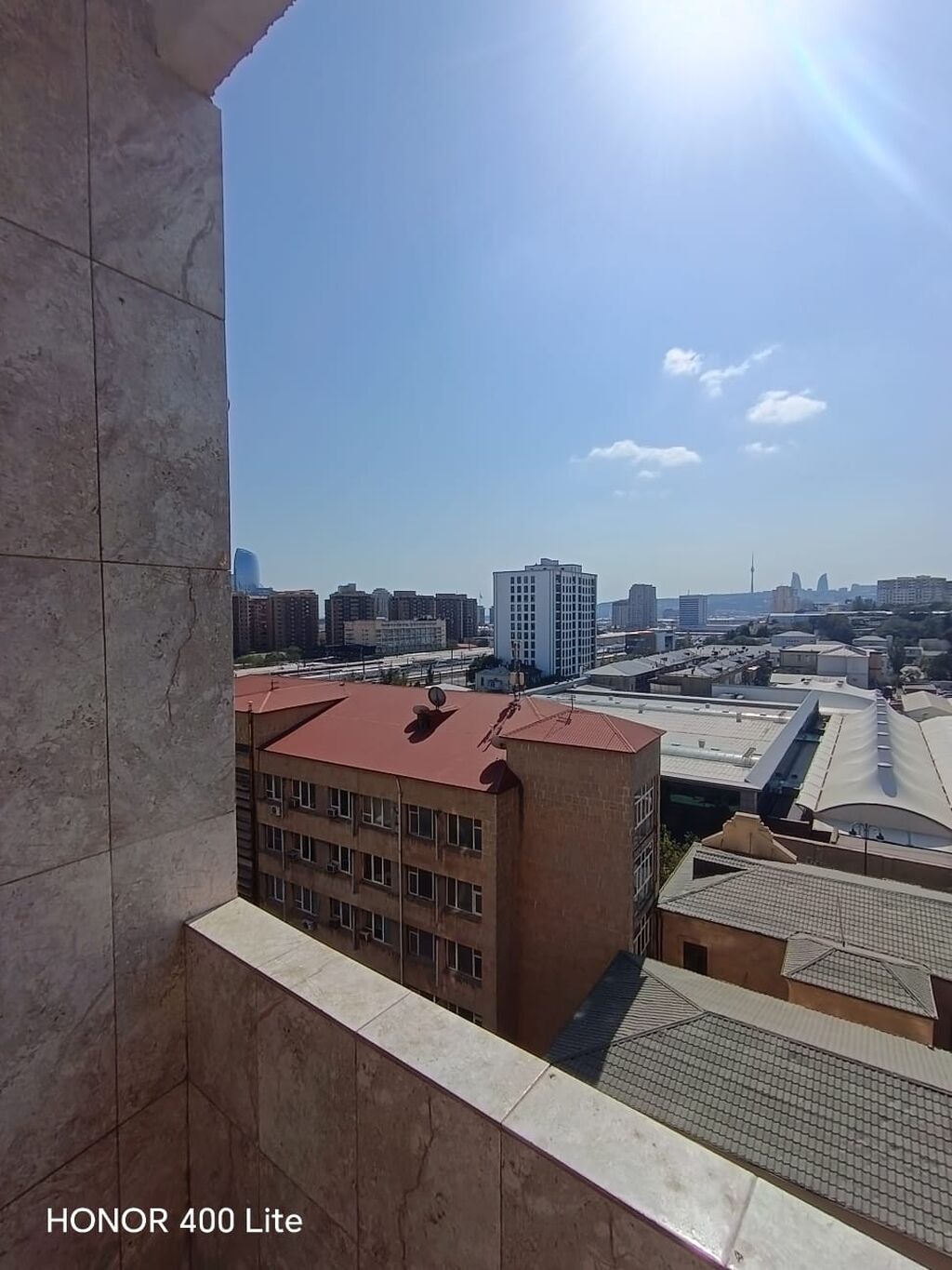 28 mayda 12/7 mertebesinde 4 otaqli ev 1000 azn eşiyasiz 1000 azn — Mənzil, Bakı (3)