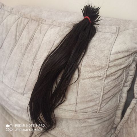 Təbii saç satılır. uzunluq 50 santi. 80 qram. Endirim etmək olar — 110 ₼ · Sumqayıt · Saç qayığı Təbii saç satılır. uzunluq 50 santi. 80 qram. Endirim etmək olar — Sumqayıt