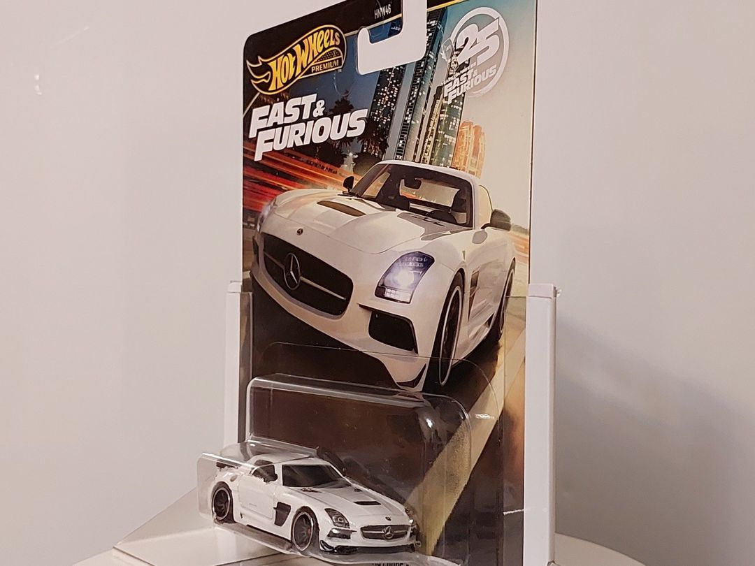 "Hot Wheels - Mercedes-Benz SLS AMG Coupé Black Series" modeli — Kolleksiyalar, Bakı (2)