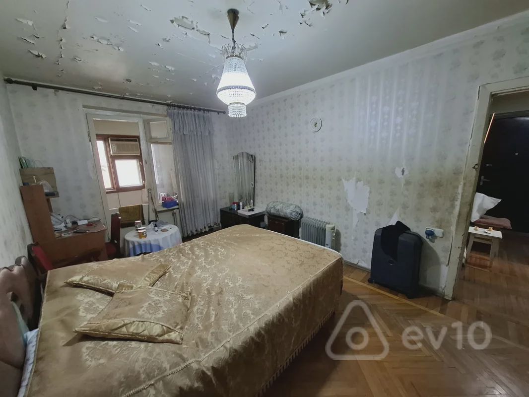 For sale: 3-room apartment (old building), 63 m² — Mənzil, Bakı (5)