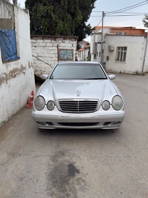 Mercedes E 220, 2.2 L, 2000 il, 470 000 km — Bakı