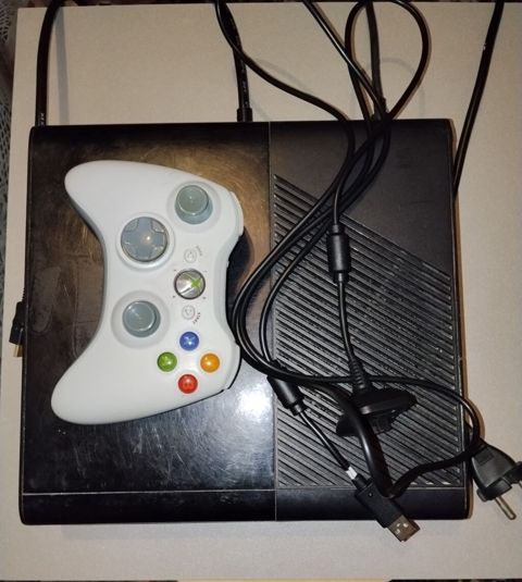 XBOX360E Proşifkalı 135M Xbox360 E Rgh Proşifkalıdır Aurora — Xırdalan
