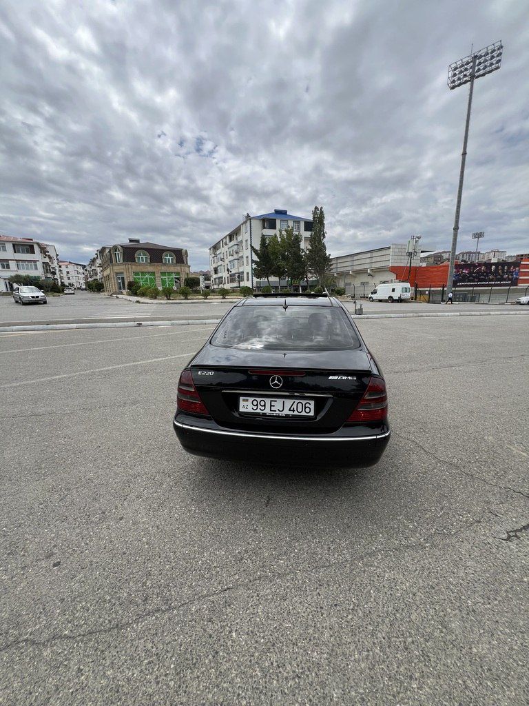 Mercedes E 220, 2.2 L, 2003 il, 480 000 km 99-EJ-406 — Avtomobillər, Bakı (3)