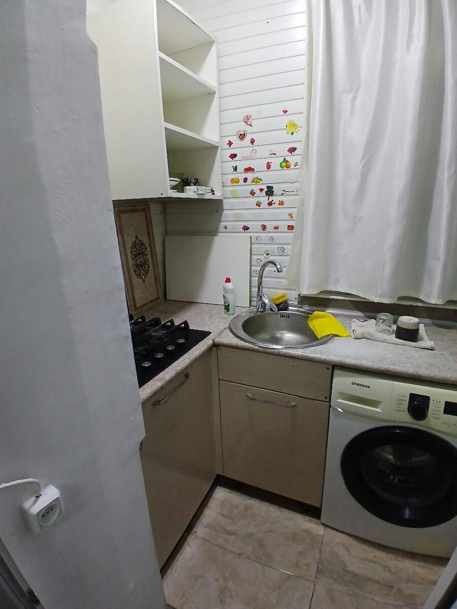 Satılır 1 otaqlı köhnə tikili 25 m² — Mənzil, Bakı (2)