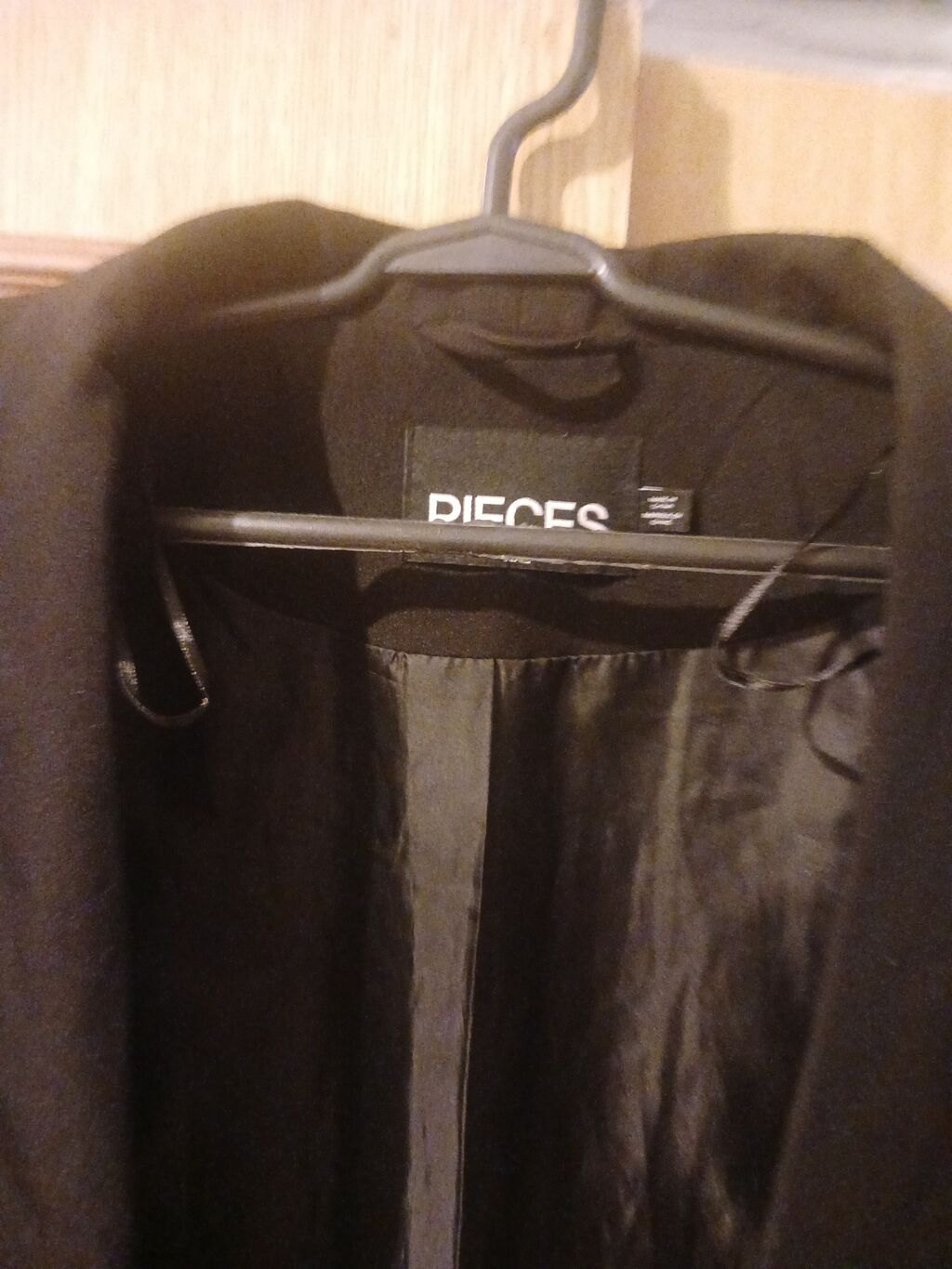 Materiyali super Brend: Pıeces Model: qadın blezeri Ölçü: XXL — Caketi, Mingəçevir (4)