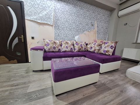 Künc divan — Bakı
