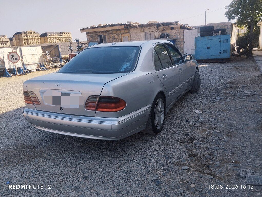 Mercedes E 320, 3.2 L, 1999 il, 414 475 km — Avtomobillər, Bakı (9)
