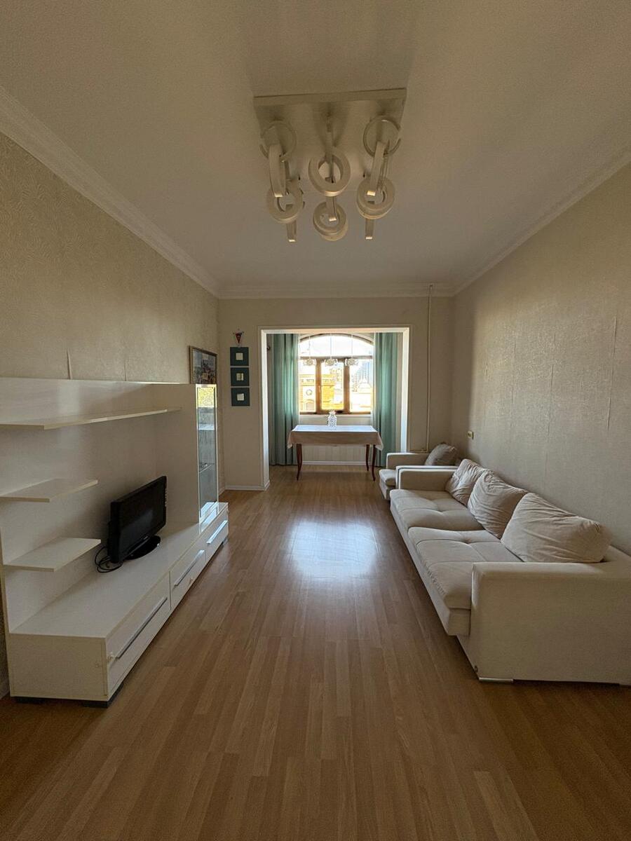 Satılır 3 otaqlı köhnə tikili 85 m² — Mənzil, Bakı (4)