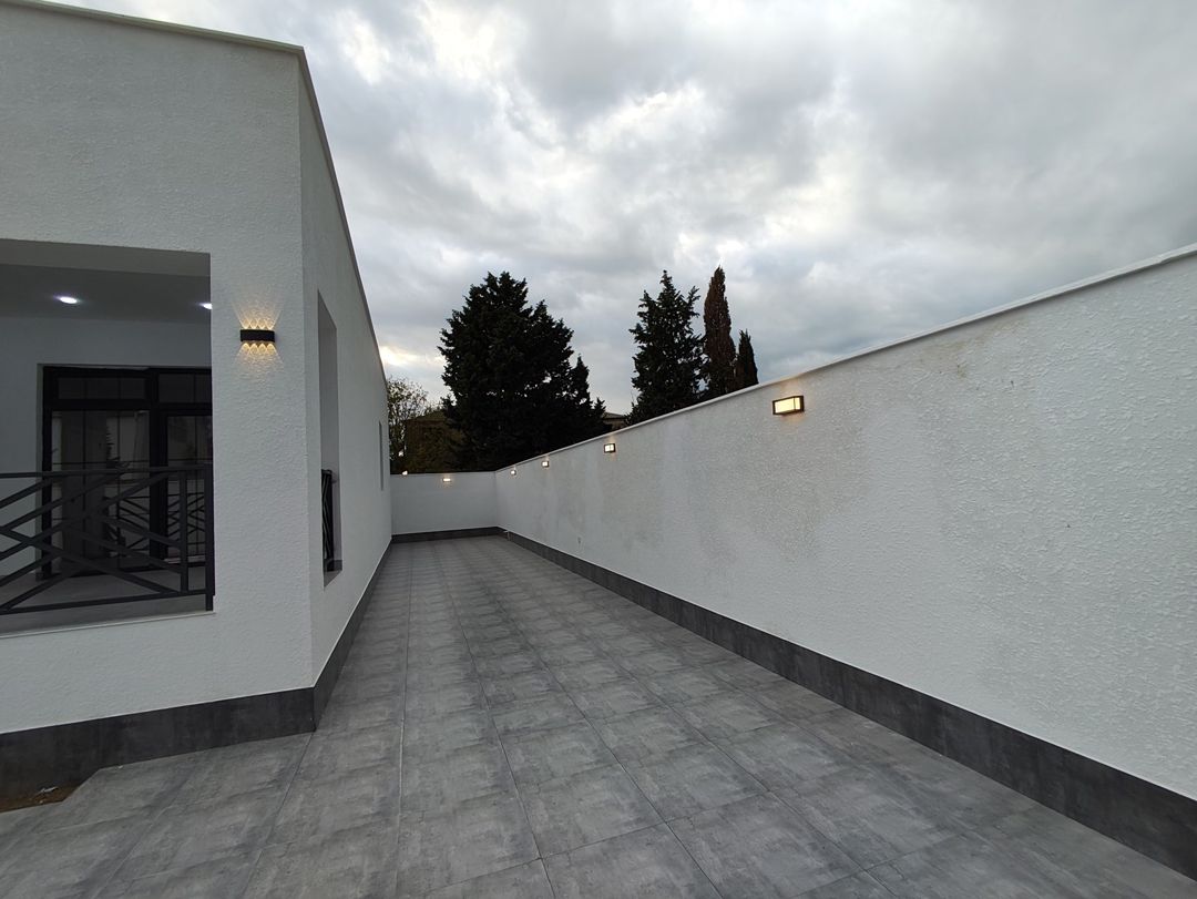 Satılır 4 otaqlı həyət evi/bağ evi 160 m² — Ev, villa, Bakı (9)
