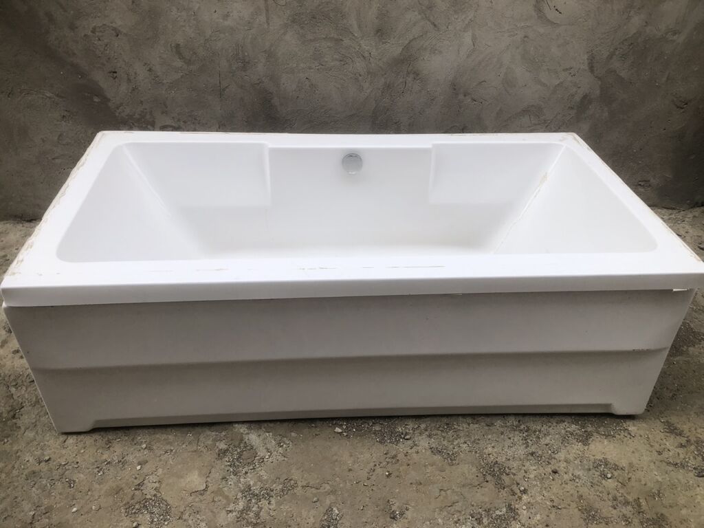 Akril hamam vannası + şüşə qoruyucu panel dəsti - Material: parlaq ağ — Vannalar və jakuzi, Bakı
