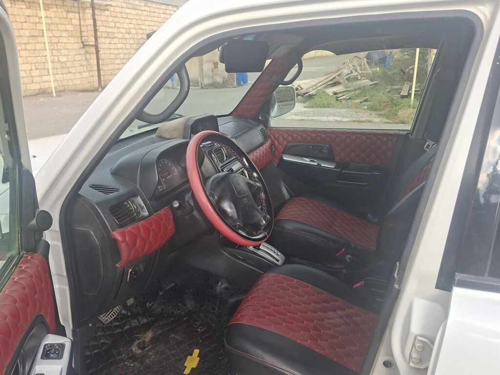 Mitsubishi Pajero io, 1.8 L, 1999 il, 250 000 km — Avtomobillər, Bakı (8)