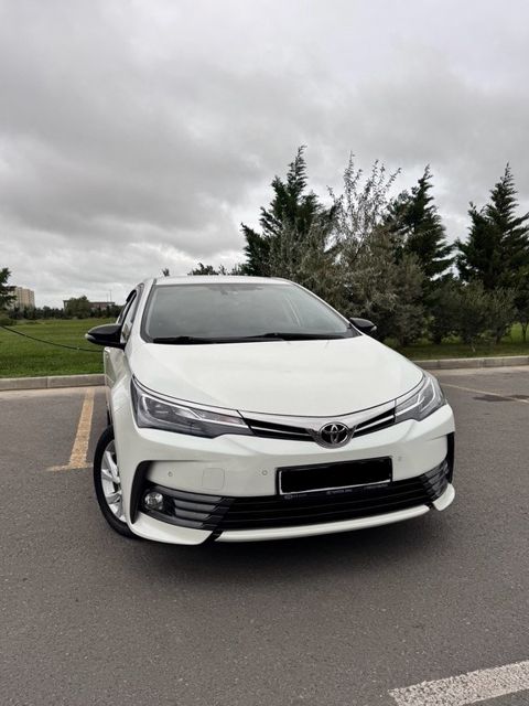 Toyota Corolla, 1.8 L, 2017 il, 139 600 km — Sumqayıt