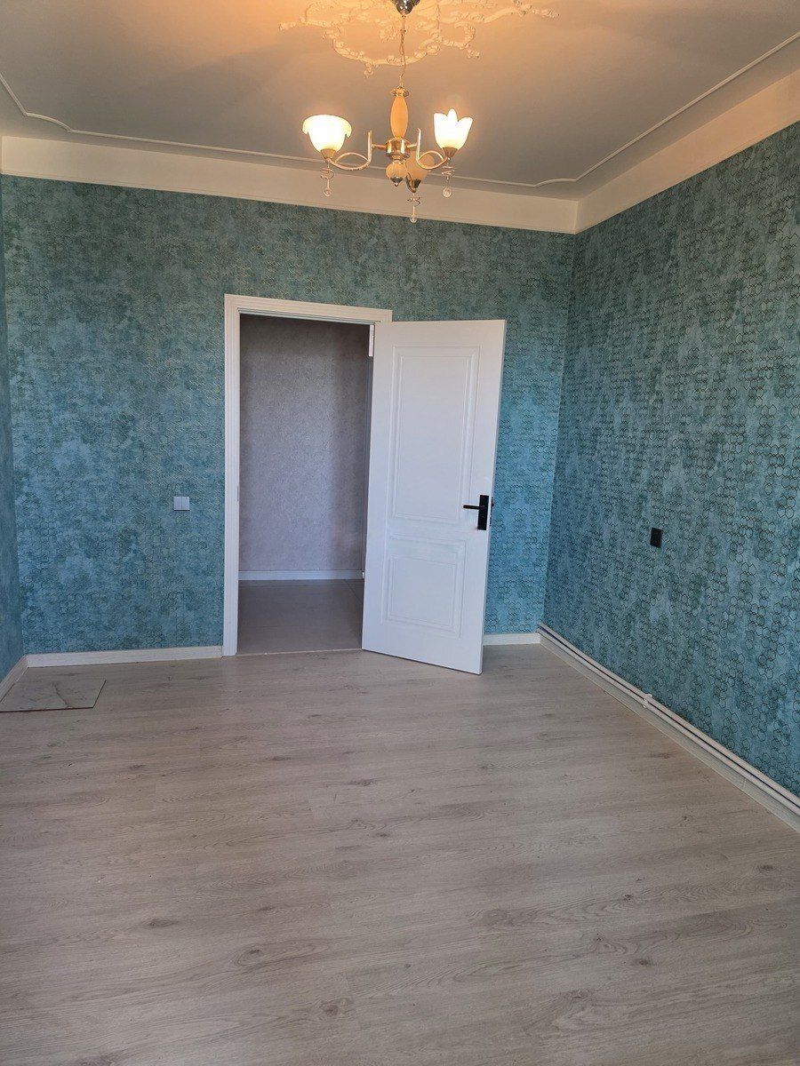 Satılır 2 otaqlı köhnə tikili 60 m² — Mənzil, Bakı (10)