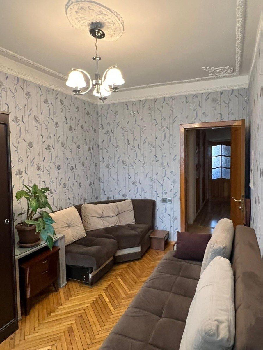 Satılır 4 otaqlı köhnə tikili 110 m² — Mənzil, Bakı (7)