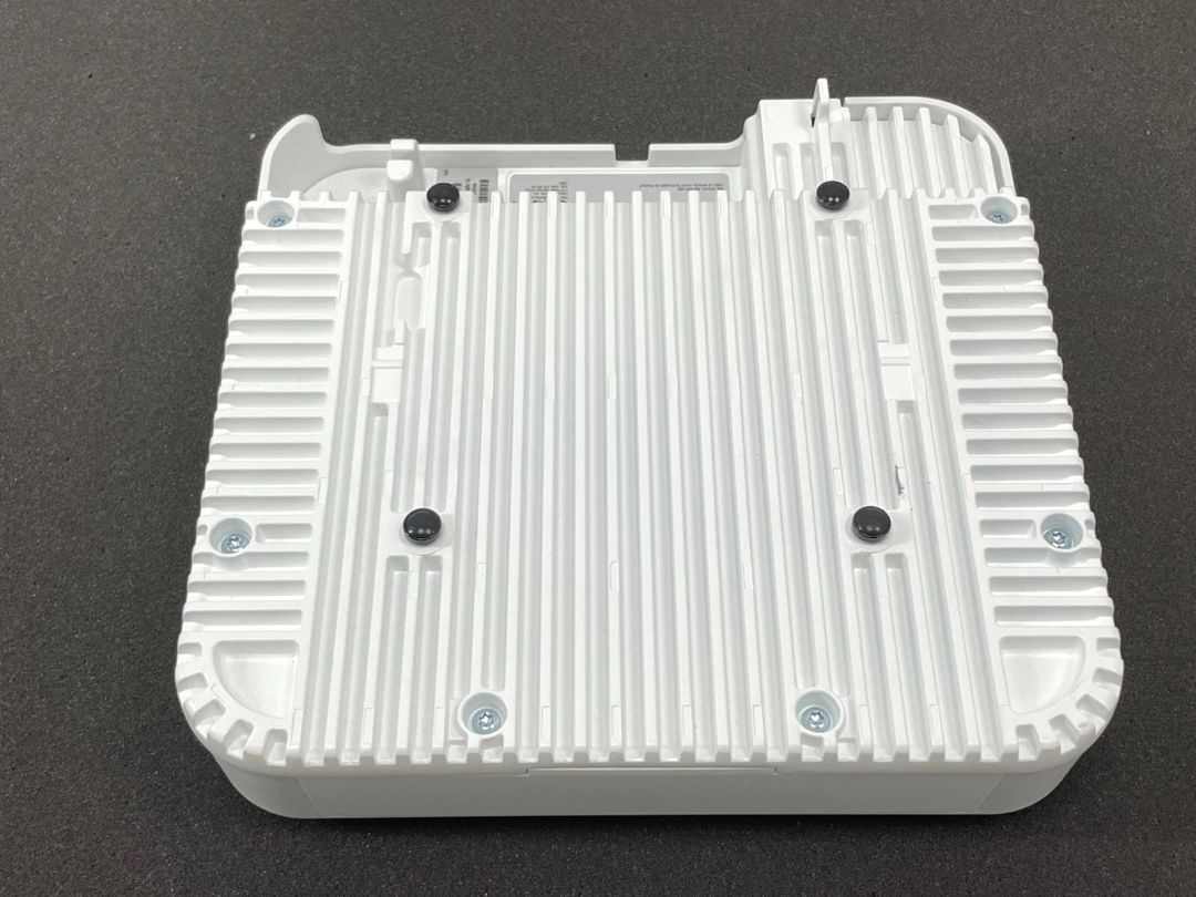 Cisco AIR-AP3802I-E-K9 — Şəbəkə və server avadanlığı, Bakı (4)