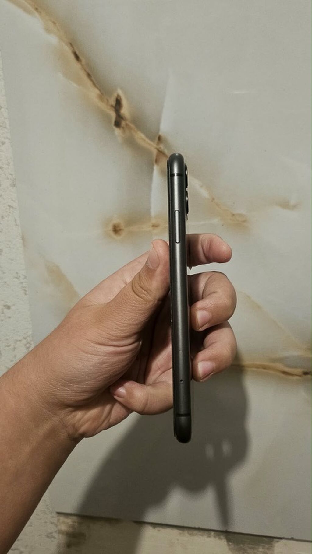 IPhone 11, Qara — Apple iPhone, Şirvan (2)